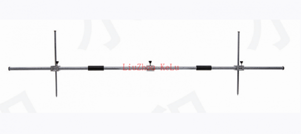 Measuring compass for longitudinal and diagonal dimensions on underframes and bogies